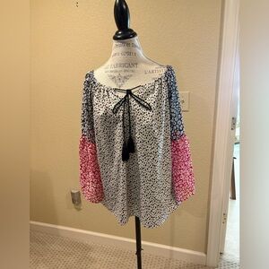 Grace & Emma Black, White and Red Patterned Blouse